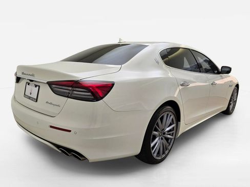 Used 2023 Maserati Quattroporte GT RWD image 10