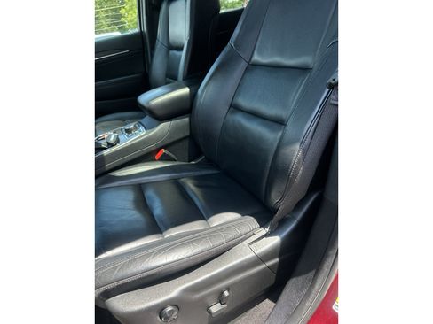 Used 2022 Jeep Grand Cherokee Limited AWD/4WD image 18