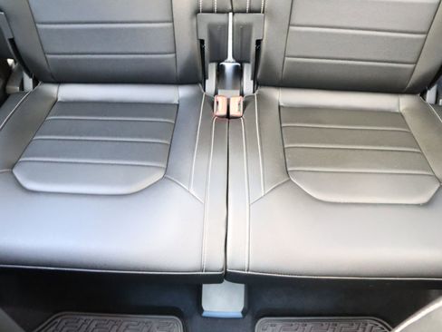 Used 2021 Volkswagen Atlas SEL Premium image 54