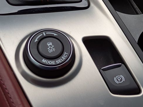 Used 2017 Chevrolet Corvette Z06 image 23