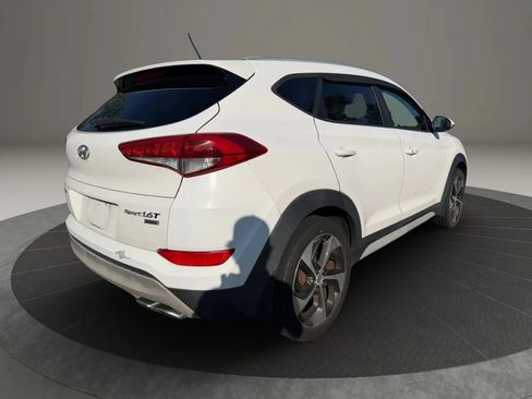 Used 2017 Hyundai Tucson Sport AWD/4WD image 5