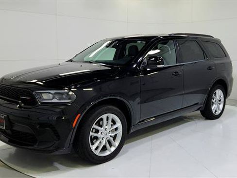 Used 2024 Dodge Durango GT AWD/4WD image 3