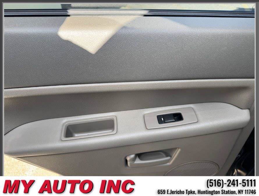 Used 2008 Jeep Grand Cherokee Laredo AWD/4WD image 35