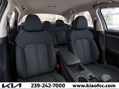 New 2026 Kia K5 LXS FWD image 15