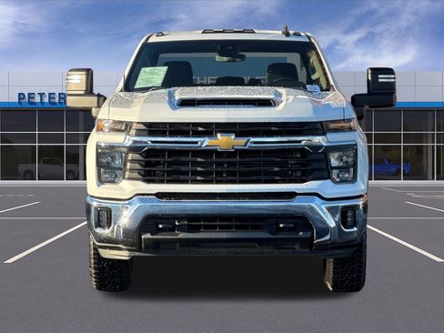 Certified 2024 Chevrolet Silverado 3500 LT w/ Convenience Package image 9