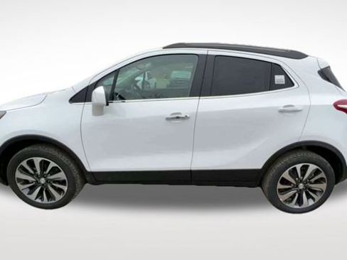 Used 2022 Buick Encore Preferred w/ Safety Package image 5