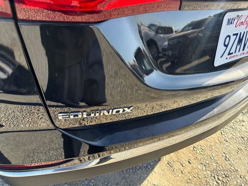 Used 2018 Chevrolet Equinox LT AWD/4WD image 13