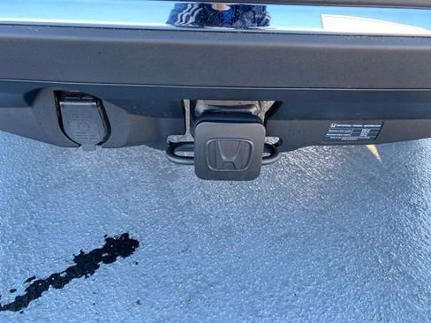 Used 2017 Honda Pilot Touring image 13