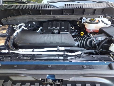 Certified 2024 Chevrolet Silverado 1500 LT AWD/4WD image 28