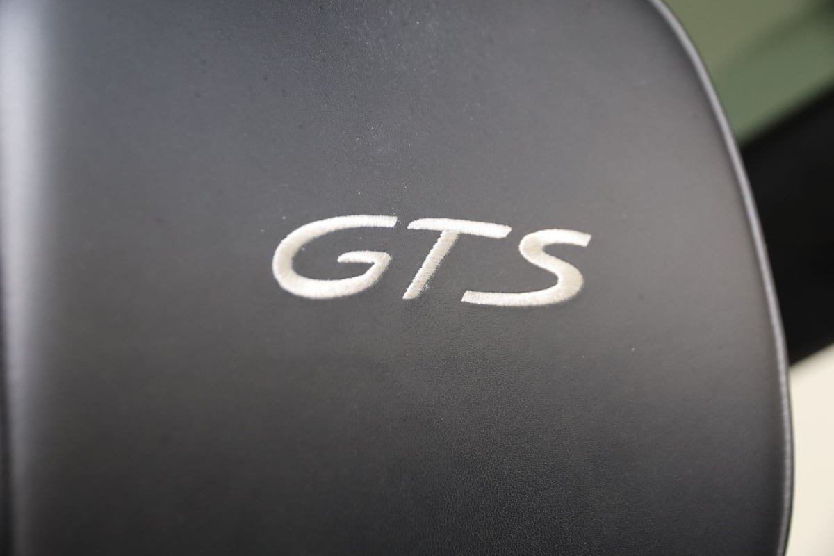 Used 2023 Porsche Macan GTS w/ GTS Sport Package AWD/4WD image 15