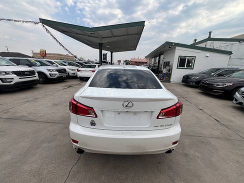 Used 2013 Lexus IS 250 AWD w/ Premium Pkg image 4