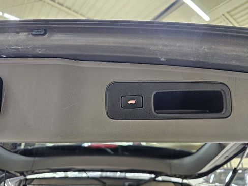 Used 2014 Honda Odyssey Touring image 14