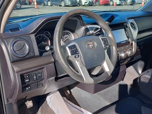 Used 2014 Toyota Tundra SR image 9