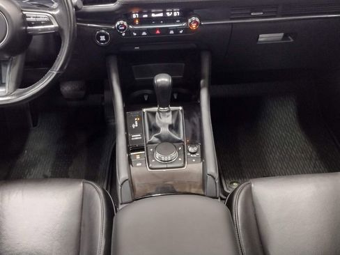 Used 2021 MAZDA MAZDA3 Hatchback w/Premium Plus Pkg image 42