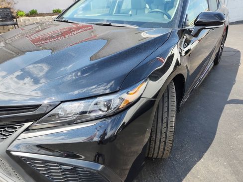 Certified 2023 Toyota Camry SE image 9