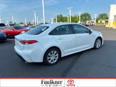 Certified 2024 Toyota Corolla LE FWD image 7