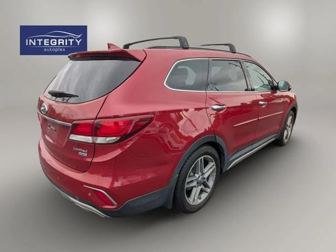 Used 2018 Hyundai Santa Fe Limited FWD image 5