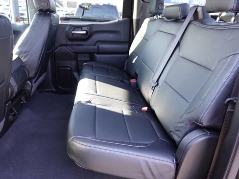 Used 2023 Chevrolet Silverado 1500 Custom image 19