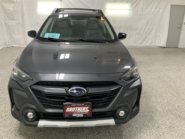 Used 2024 Subaru Outback Limited AWD/4WD image 3