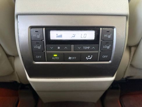 Used 2012 Lexus GX 460 Premium image 34