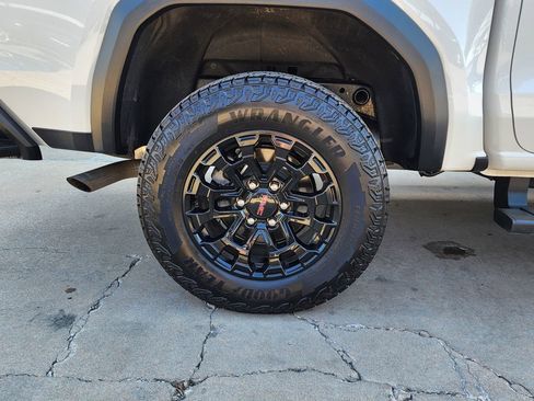 New 2026 GMC Canyon Elevation w/ Convenience Package AWD/4WD image 51