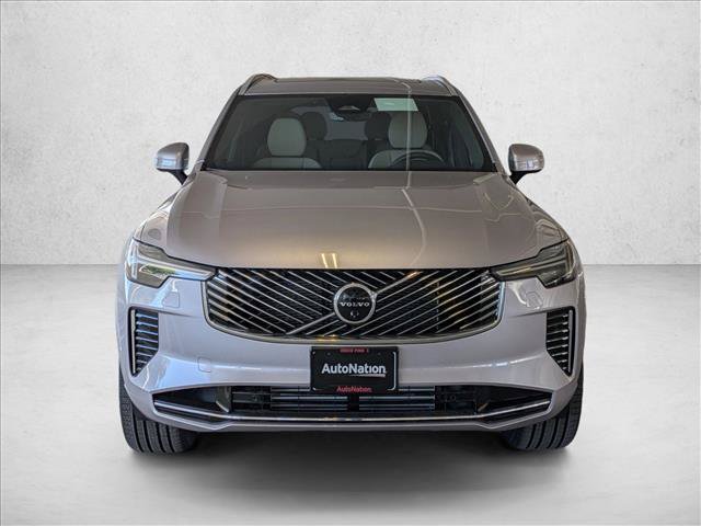 New 2026 Volvo XC90 T8 Plus w/ Protection Package Premier AWD/4WD image 5