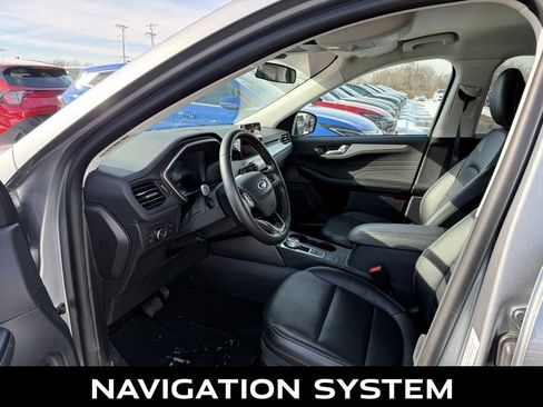 Used 2022 Ford Escape SEL w/ Technology Package image 9