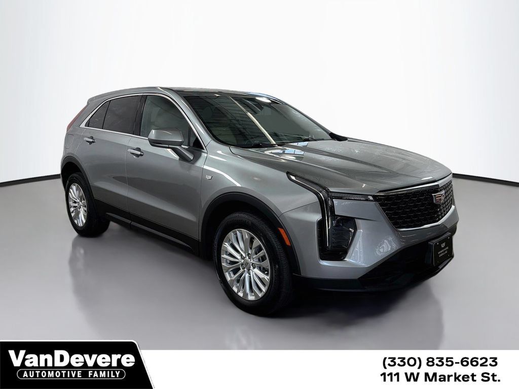 Used 2024 Cadillac XT4 Luxury AWD/4WD image 1