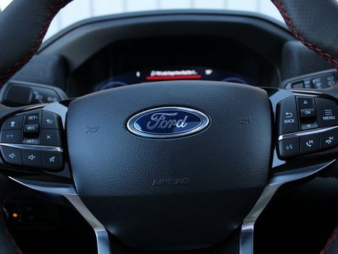 New 2026 Ford Explorer ST-Line w/ ST-Line Street Pack image 13