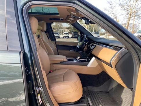 Used 2023 Land Rover Range Rover SE image 36