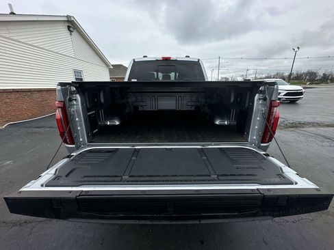 Used 2024 Ford F150 Platinum image 23