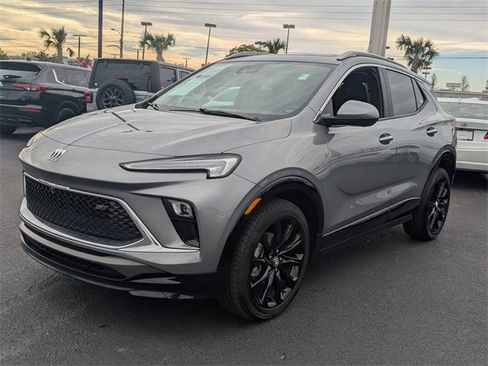 Used 2024 Buick Encore GX Sport Touring w/ Experience Buick Package image 8