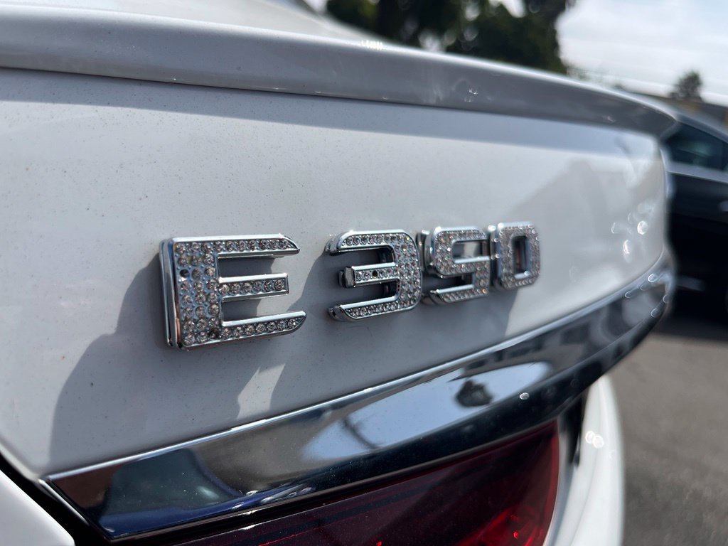 Used 2021 Mercedes-Benz E 350 Sedan w/ Premium Package image 11