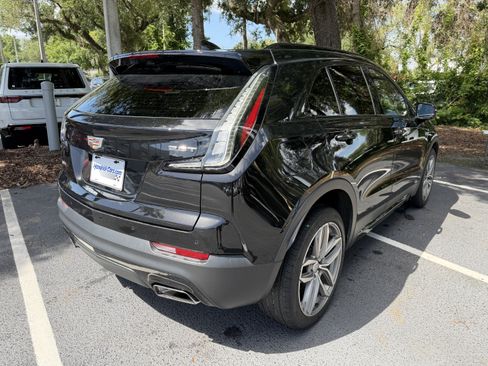 Used 2019 Cadillac XT4 Sport AWD/4WD image 9