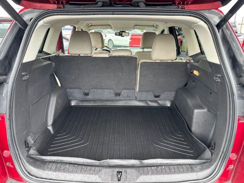 Used 2015 Ford Escape Titanium FWD image 13