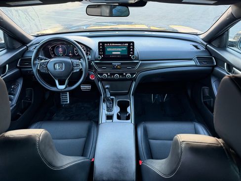 Used 2018 Honda Accord Sport image 55