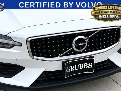 Used 2025 Volvo V60 B5 Cross Country Ultra w/ Protection Package Premier AWD/4WD image 37