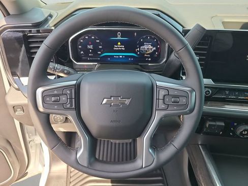 New 2026 Chevrolet Silverado 2500 LTZ w/ LTZ Plus Package AWD/4WD image 24