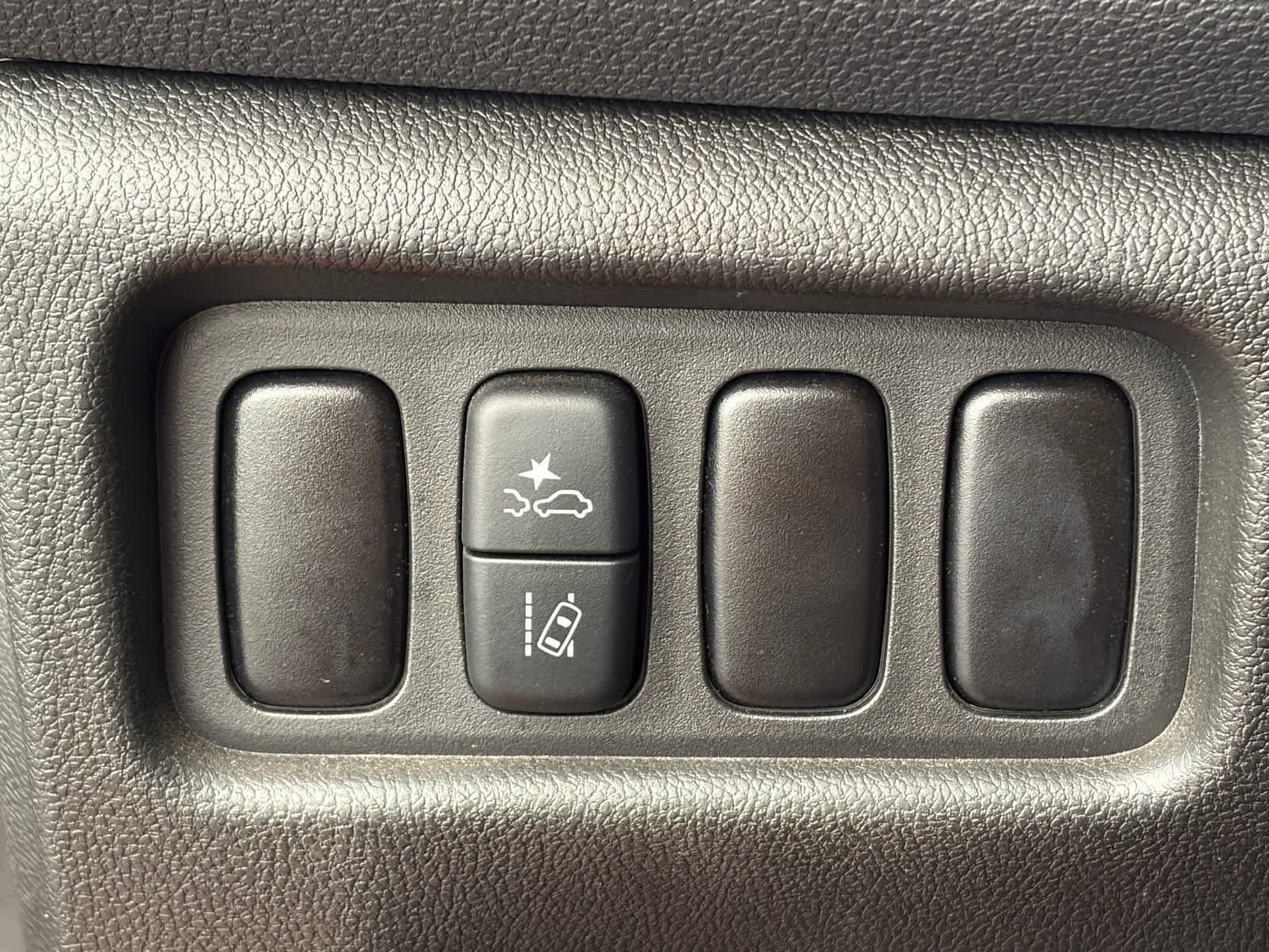 Used 2025 Mitsubishi Outlander Sport LE AWD/4WD image 18