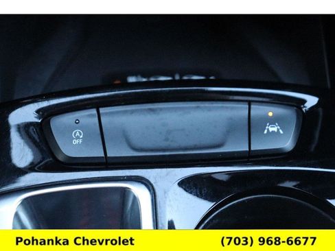 Used 2024 Chevrolet Trax RS w/ Sunroof Package image 14