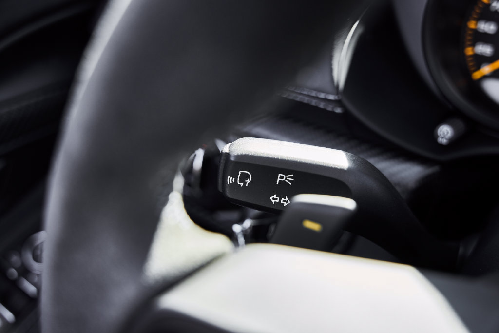 Used 2025 Porsche 718 Boxster Spyder RS RWD image 56