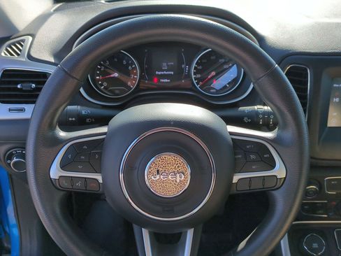 Used 2020 Jeep Compass Sport image 18