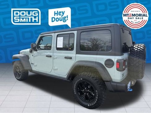 Used 2023 Jeep Wrangler Unlimited w/ Cold Weather Group AWD/4WD image 2