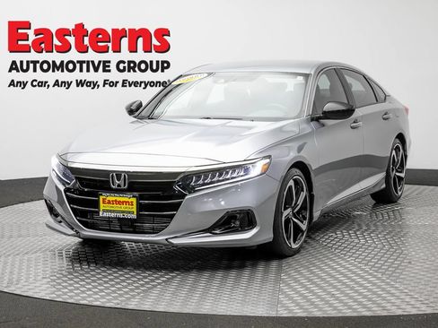Used 2022 Honda Accord Sport image 1