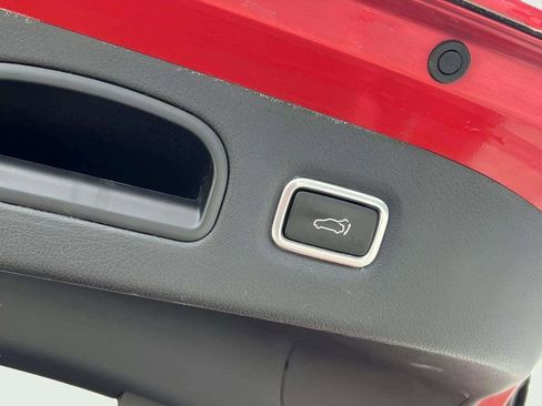 Used 2018 Kia Stinger GT2 image 21