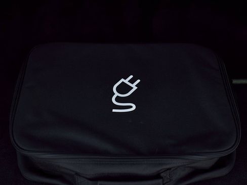 Used 2025 Lamborghini Urus SE image 17