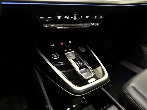 Used 2024 Audi Q4 e-tron Premium Plus w/ Premium Plus image 20
