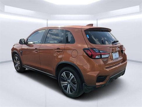 Used 2024 Mitsubishi Outlander Sport ES image 5