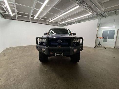 Used 2016 Toyota 4Runner SR5 Premium image 9