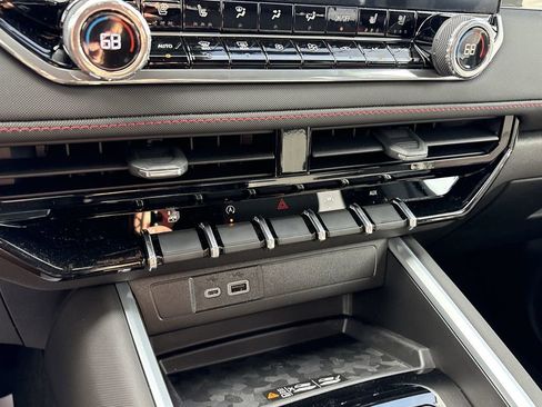 New 2026 Chevrolet Colorado Z71 image 19